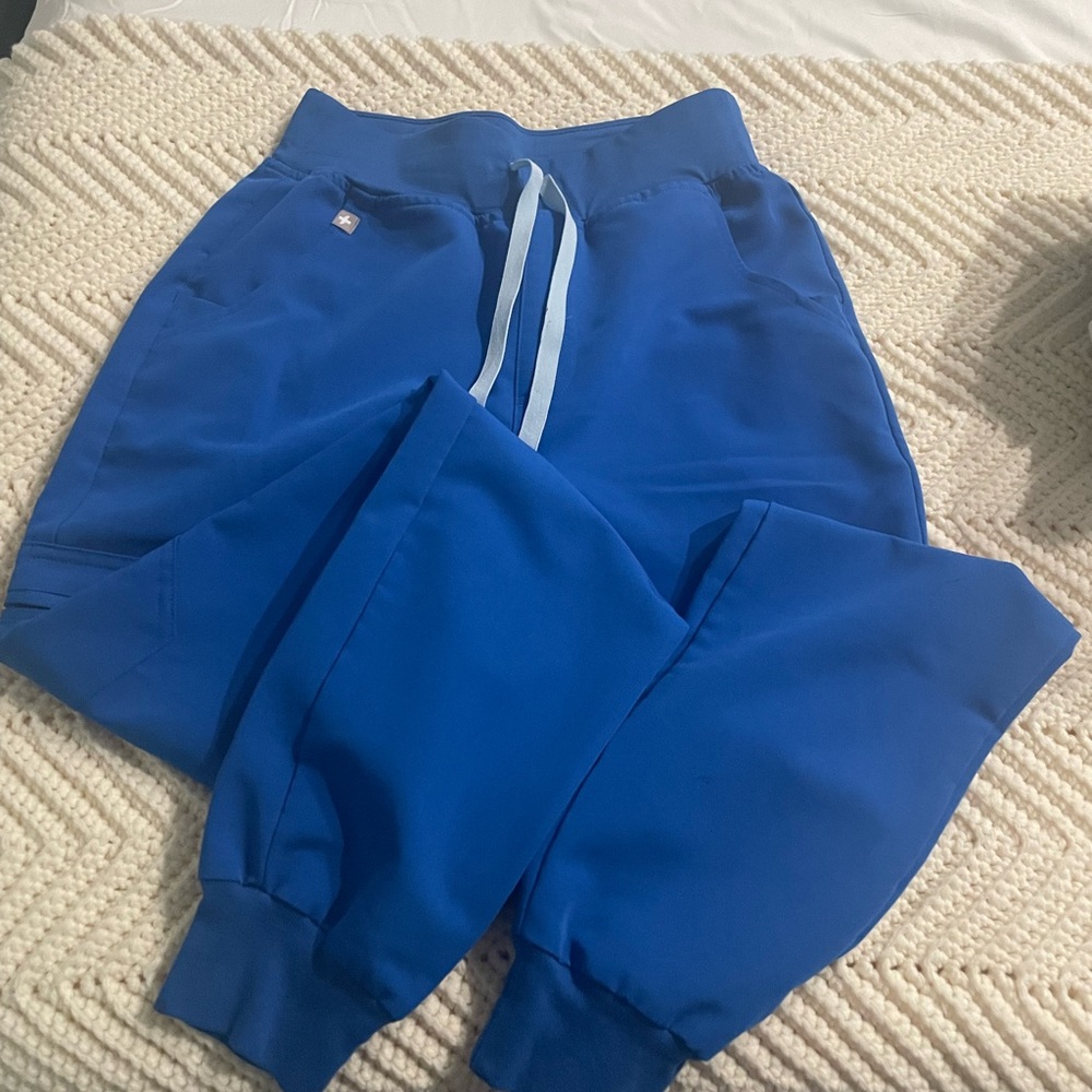 FIGS royal blue Zamora jogger. XS tall